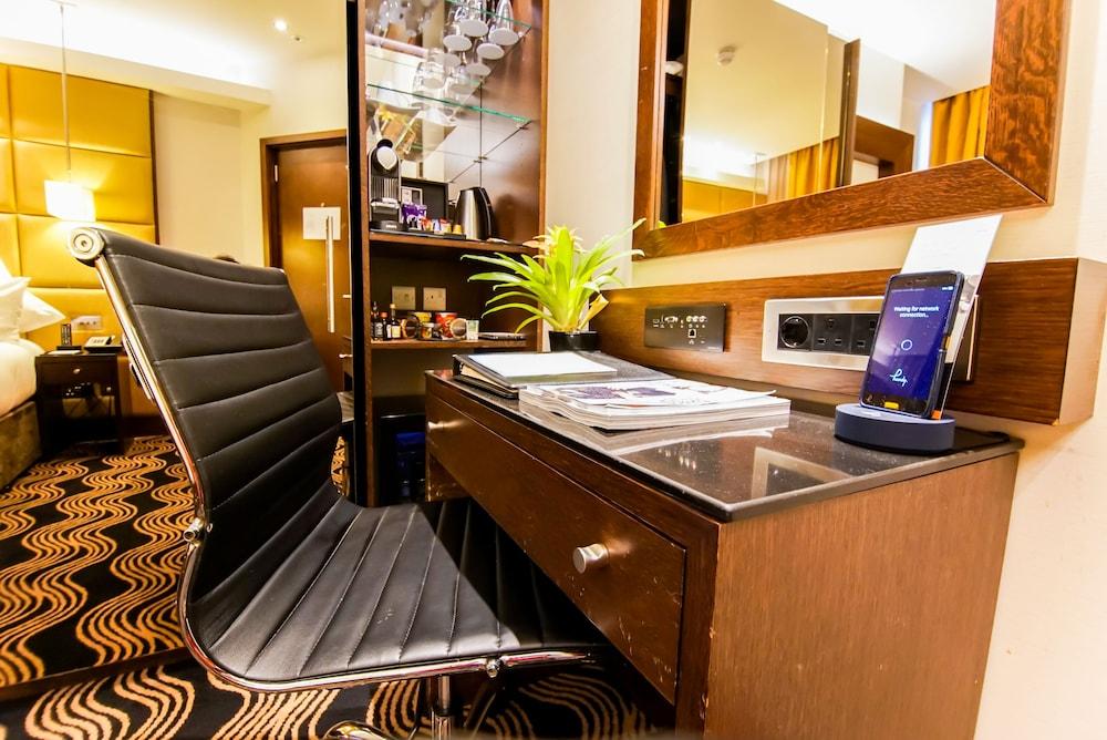 Montcalm Piccadilly Townhouse, West End Отель Лондон